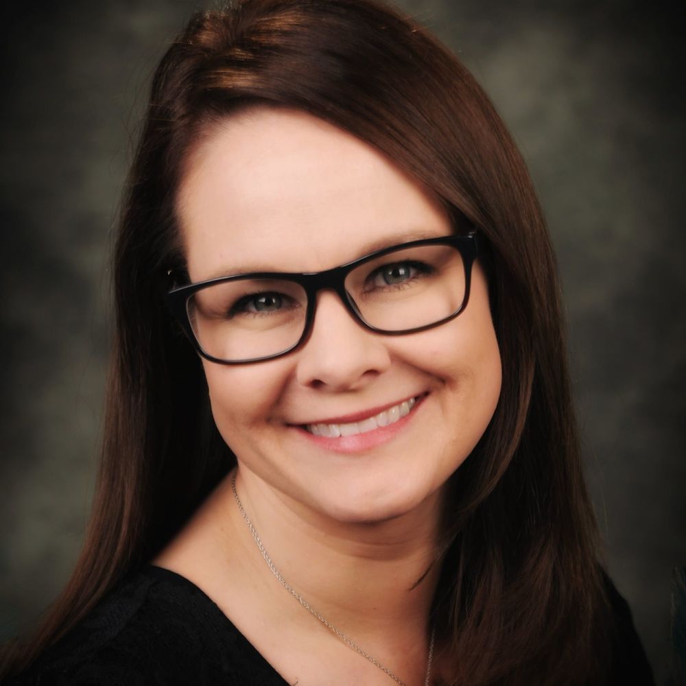 Meet your Posher, Roxanne